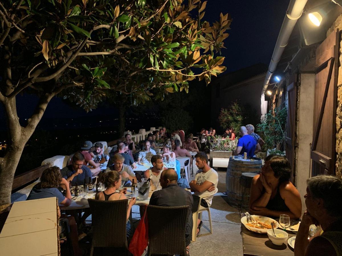 Relais International De La Jeunesse Calvi  Luaran gambar